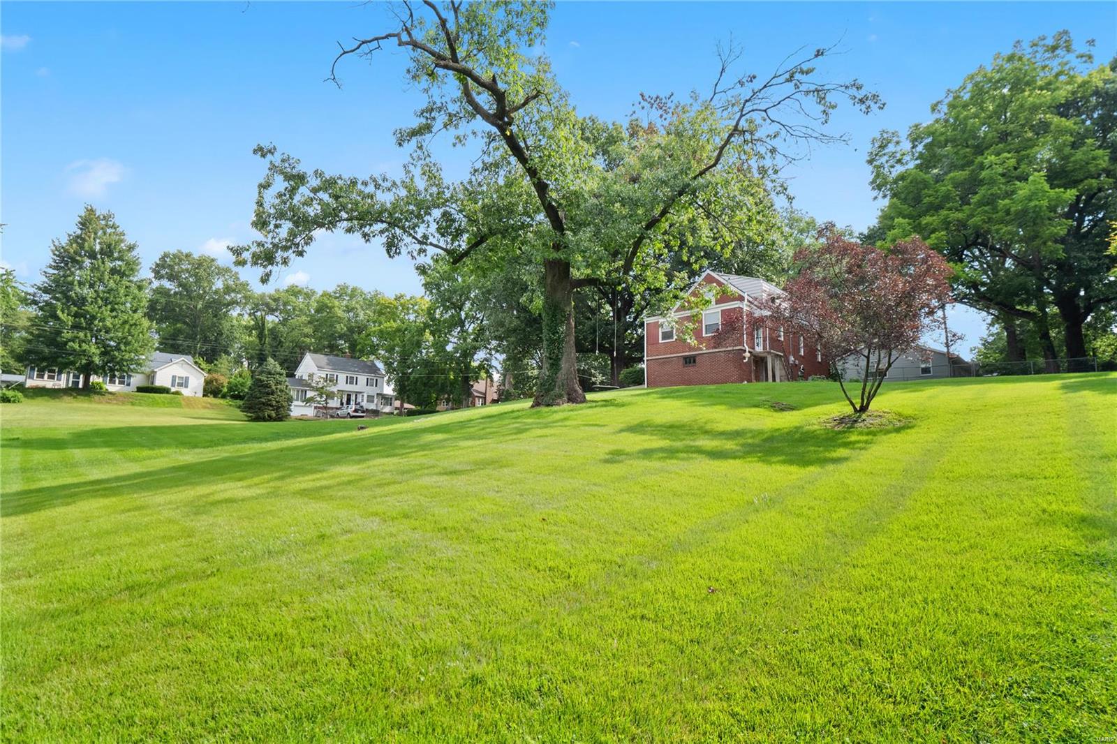 121 Rosewood Lane