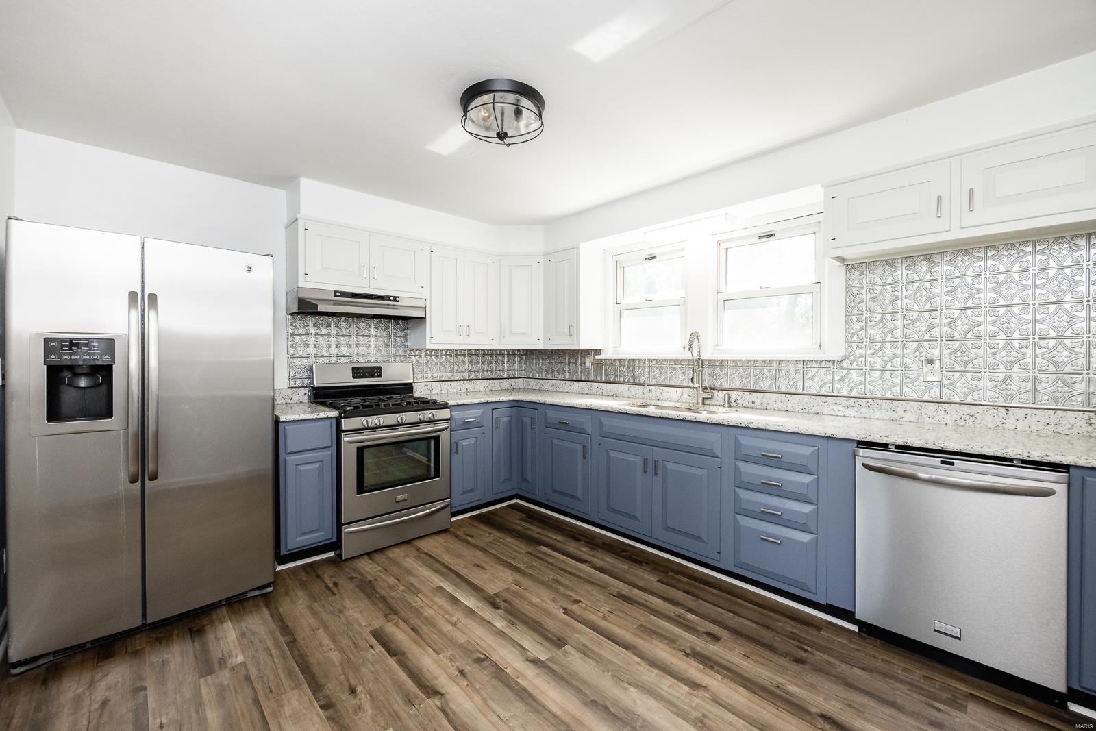 7 S Delaware Avenue