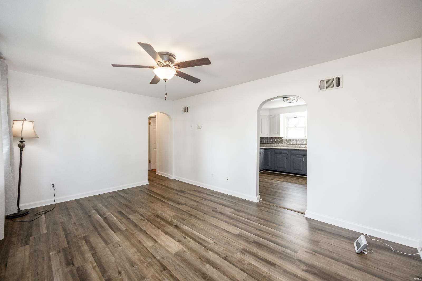 7 S Delaware Avenue