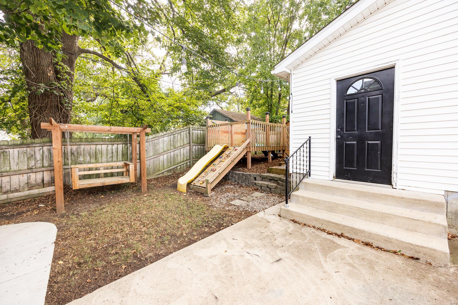 407 Forest Avenue
