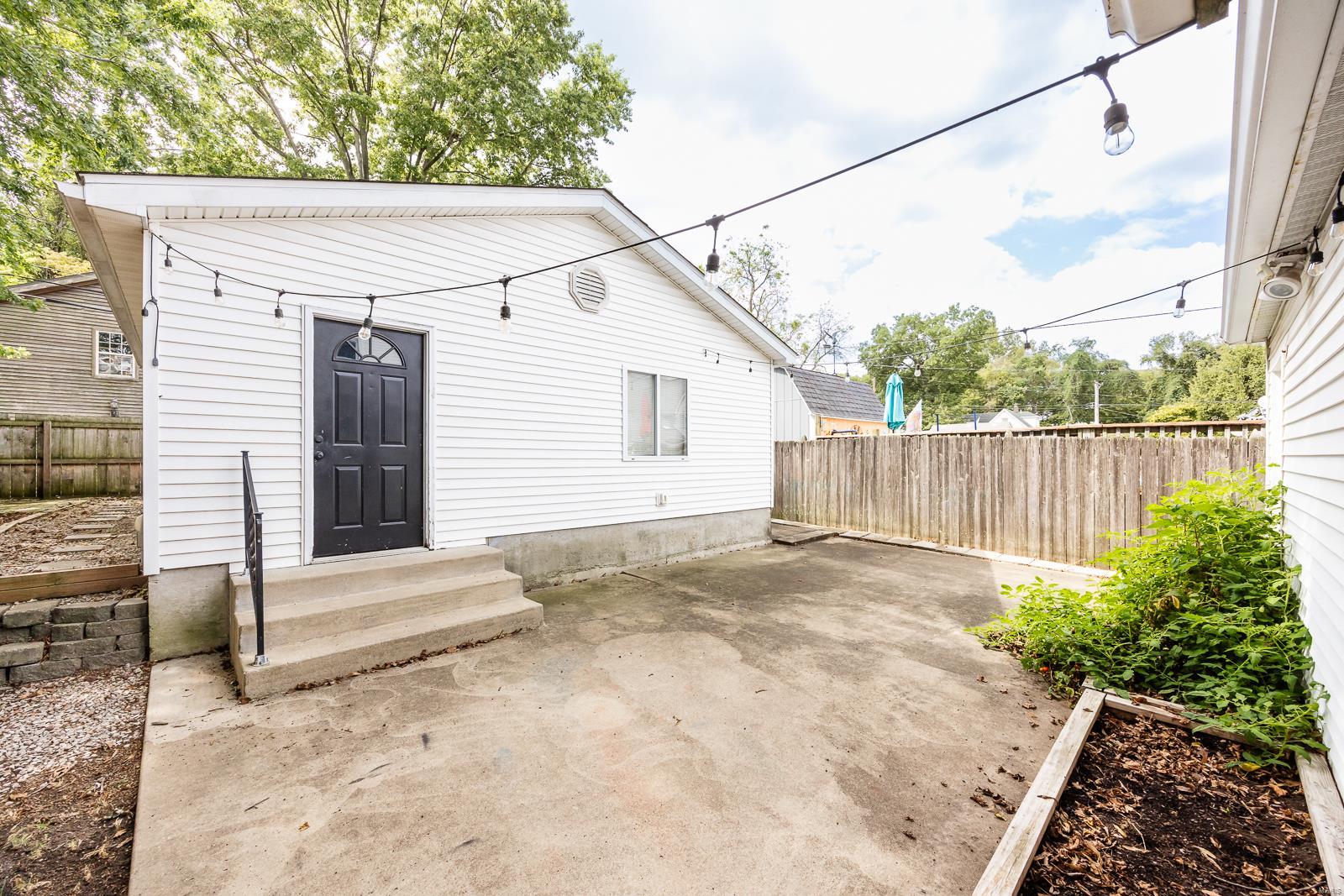 407 Forest Avenue