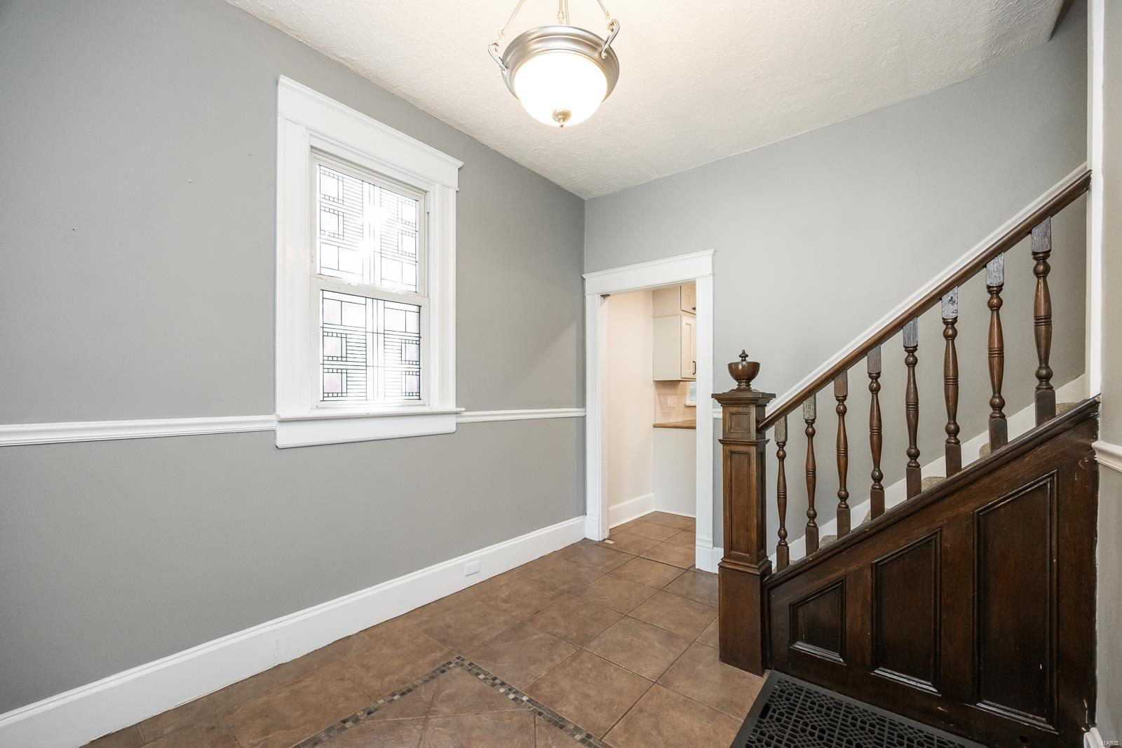 407 Forest Avenue