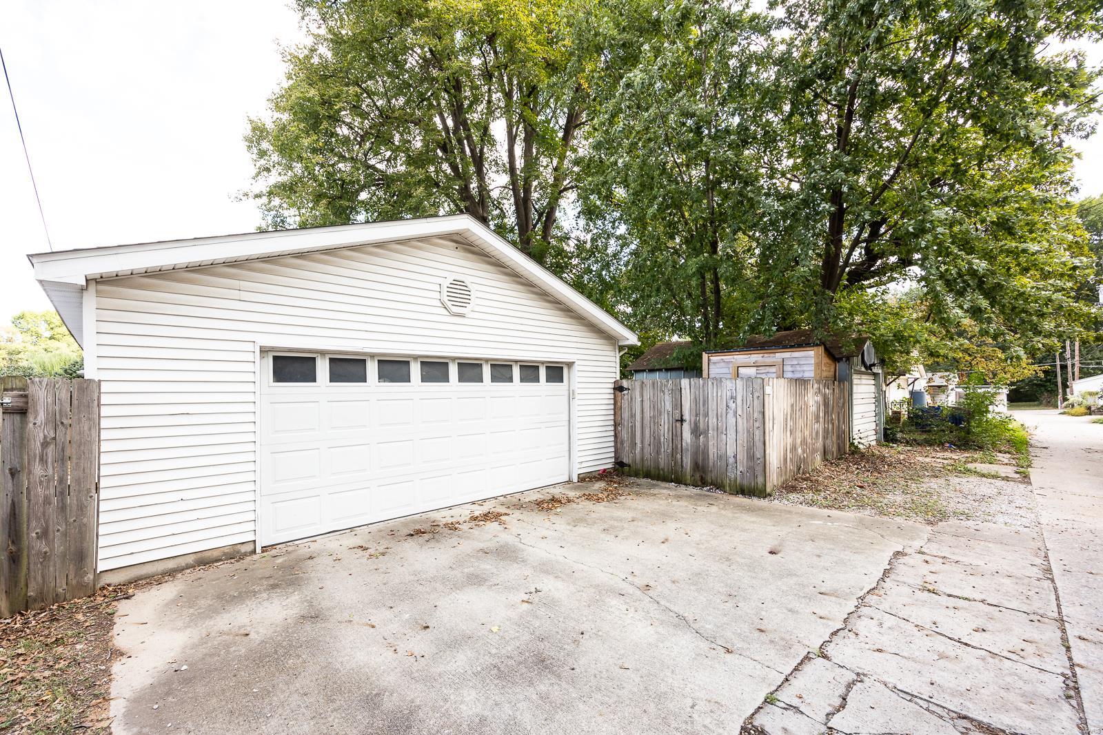 407 Forest Avenue