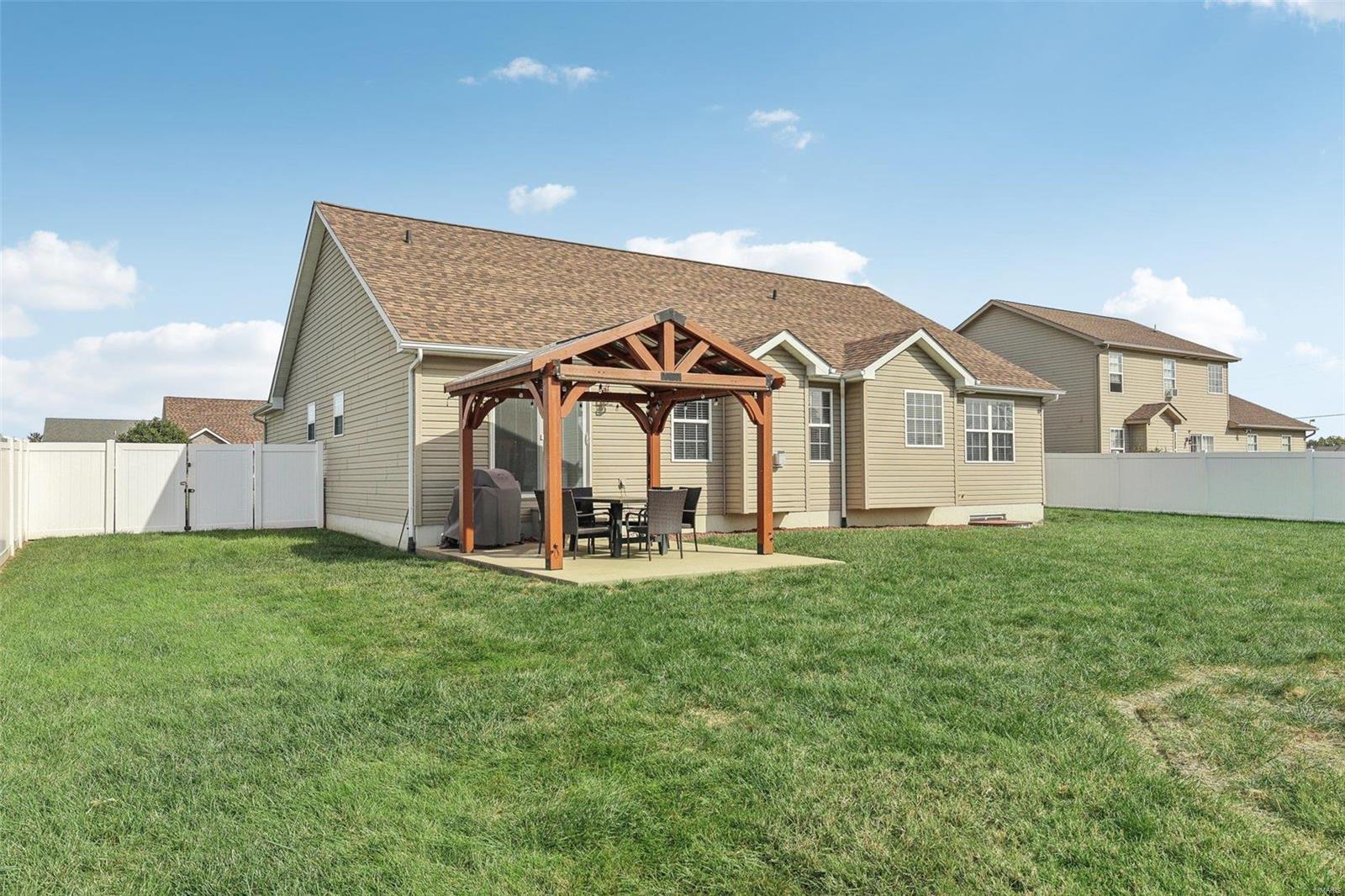1260 Antique Lane