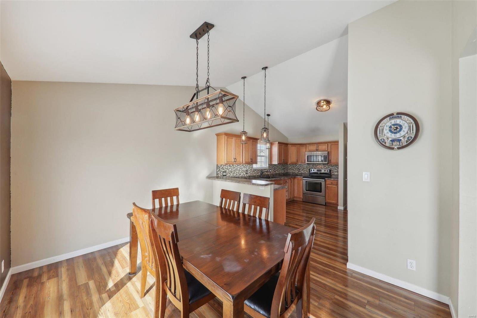 1260 Antique Lane