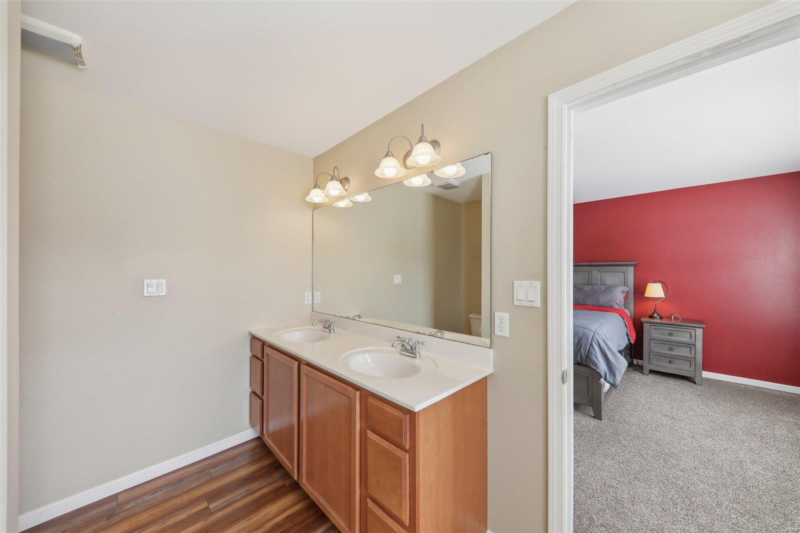 1260 Antique Lane
