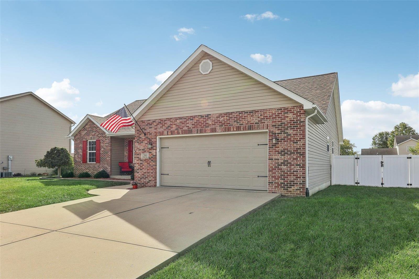 1260 Antique Lane