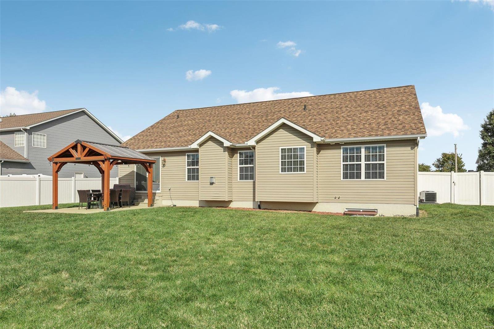 1260 Antique Lane