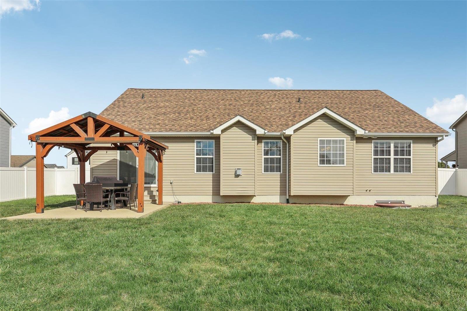 1260 Antique Lane