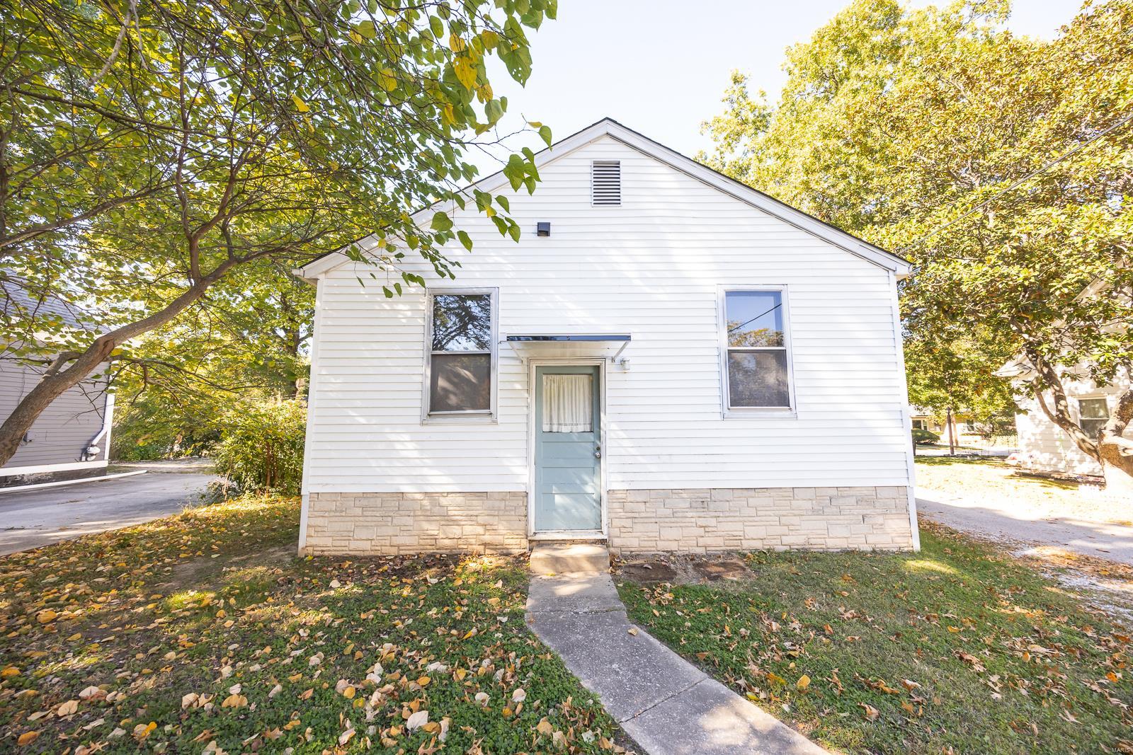 304 Elm Street