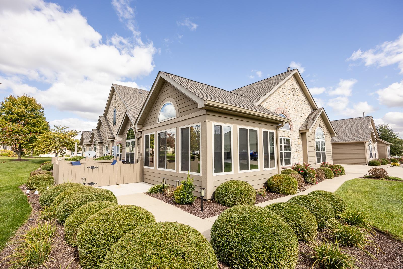 1027 Chapel Hill Drive