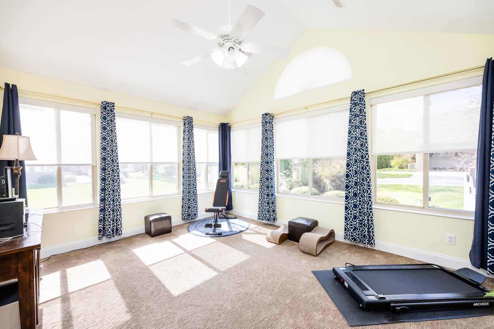 1027 Chapel Hill Drive