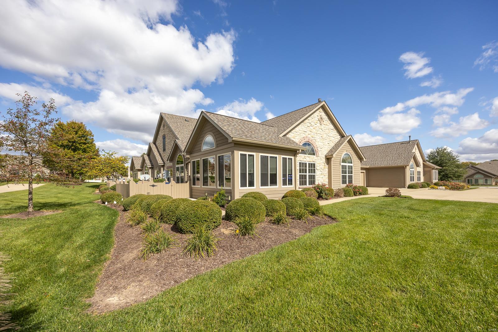 1027 Chapel Hill Drive