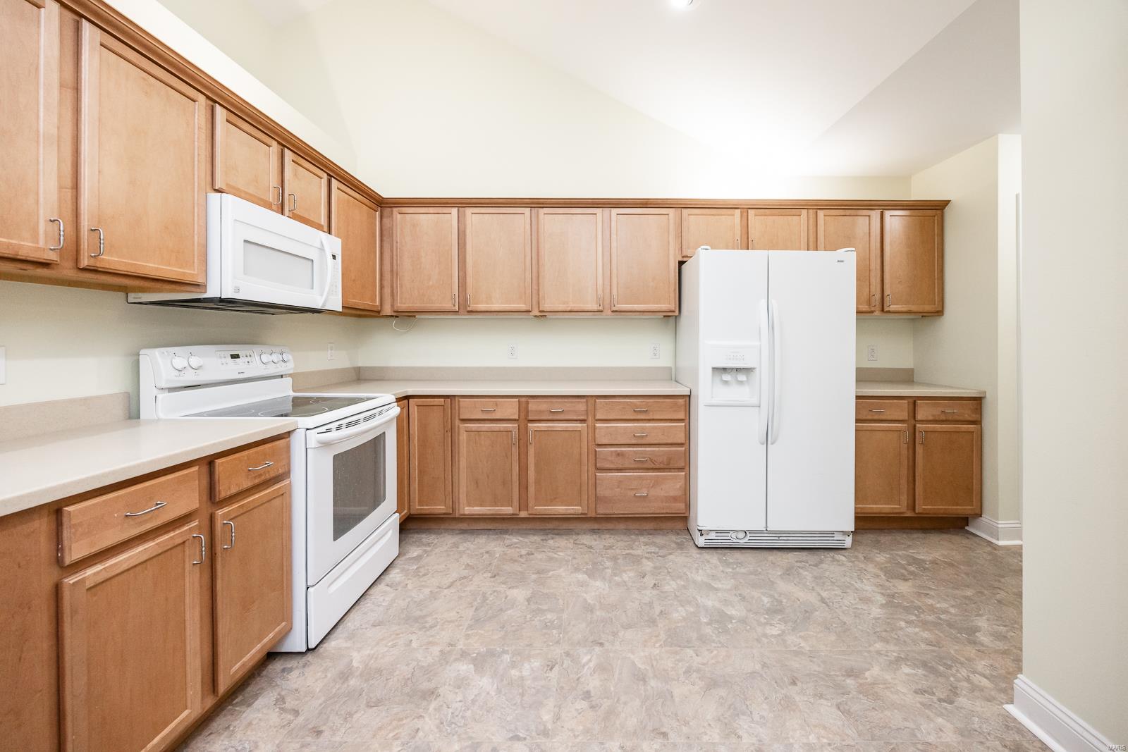 1027 Chapel Hill Drive
