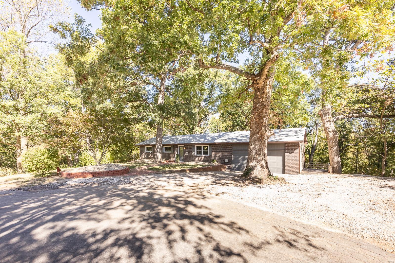 301 Ridgeway Avenue