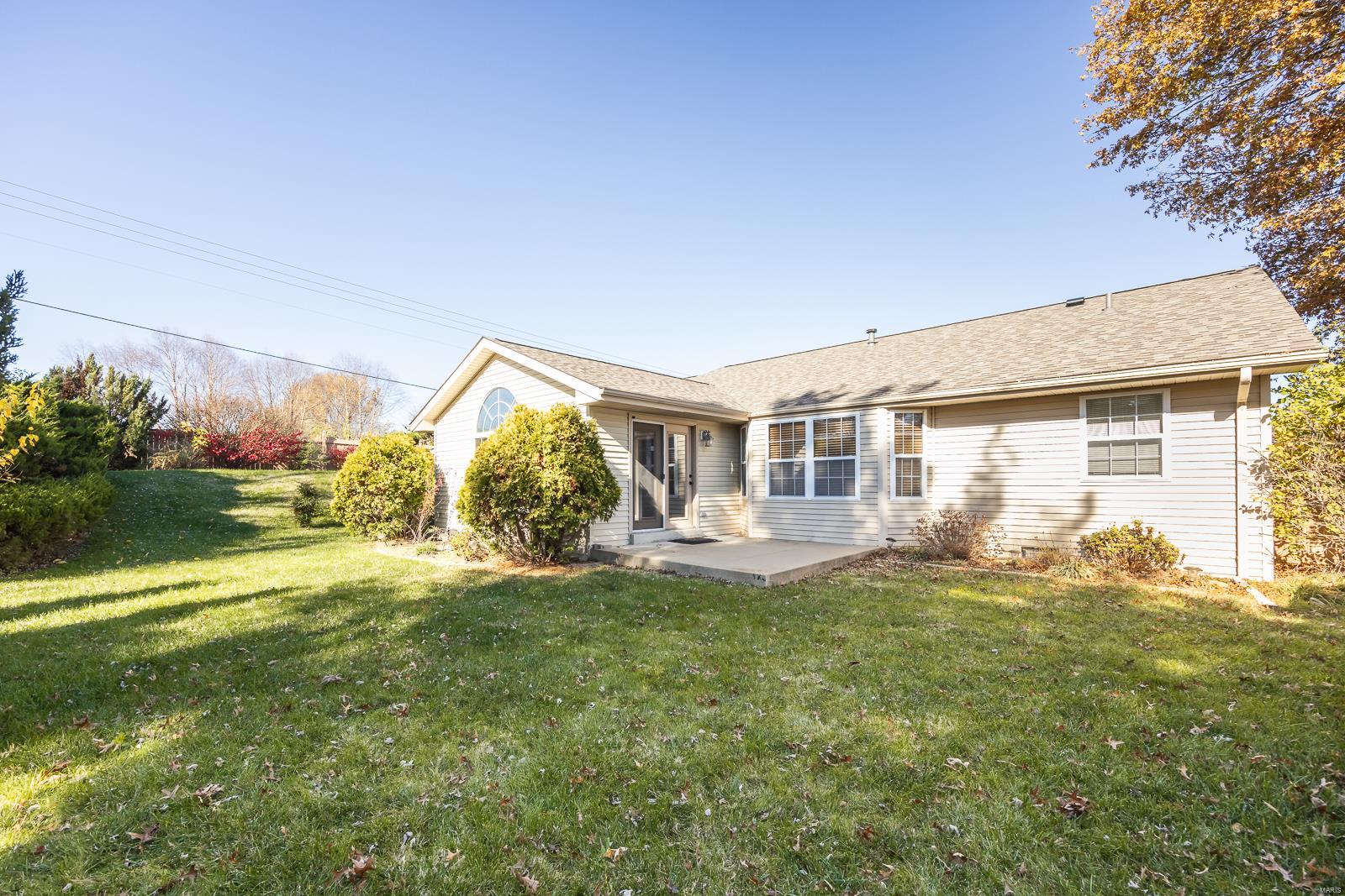 2200 Ellington Drive