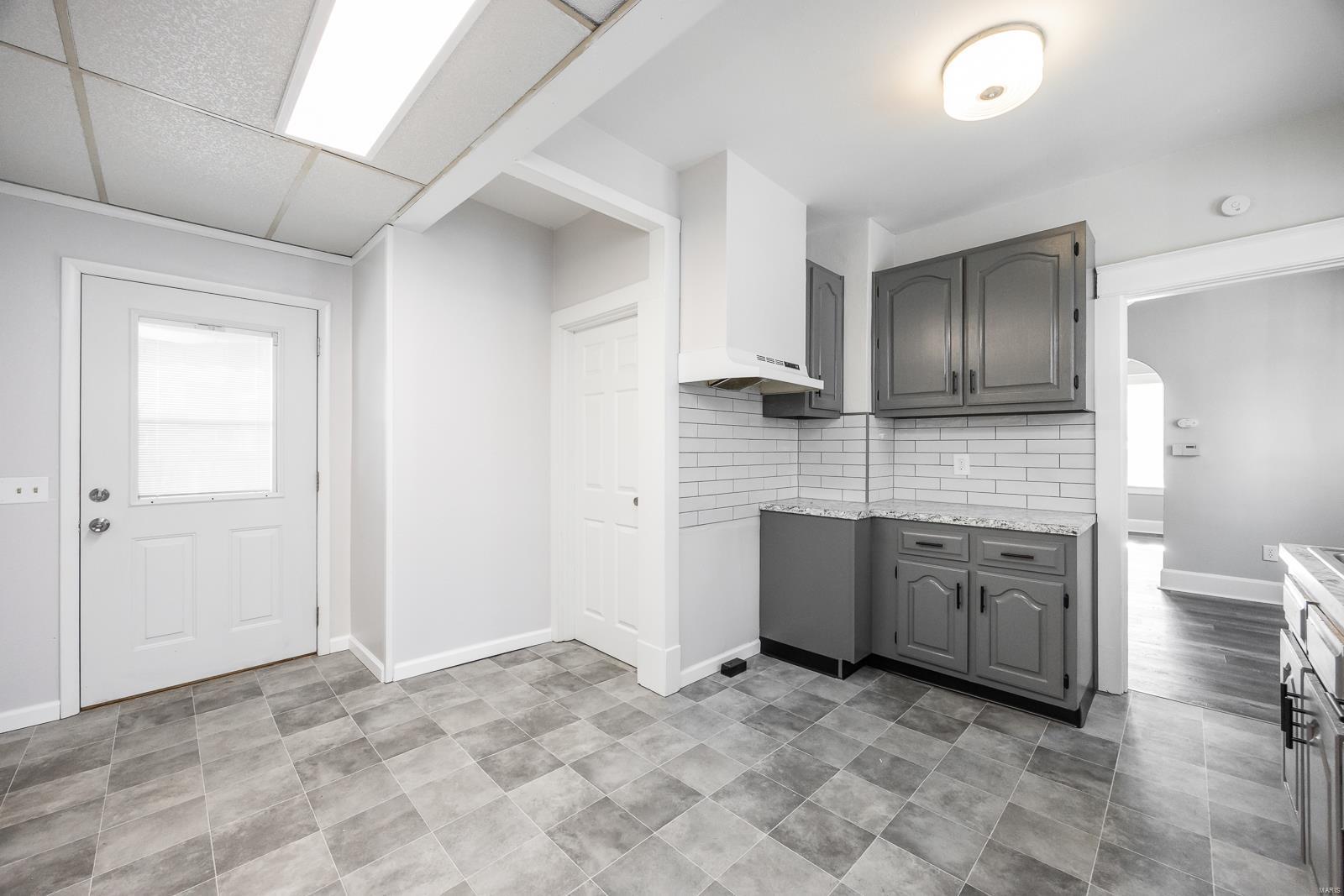 116 E 2nd Street