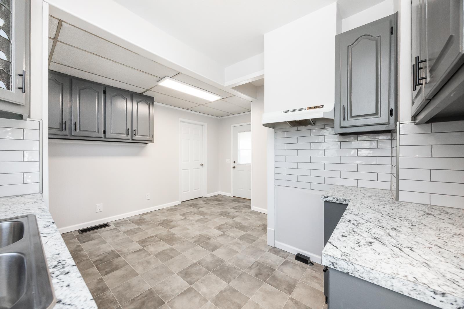 116 E 2nd Street