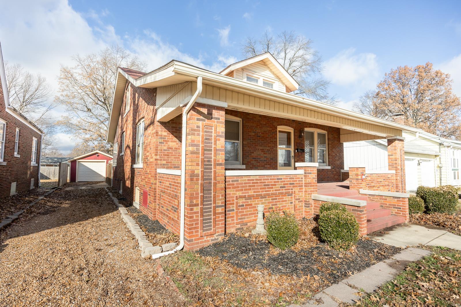1317 E B Street