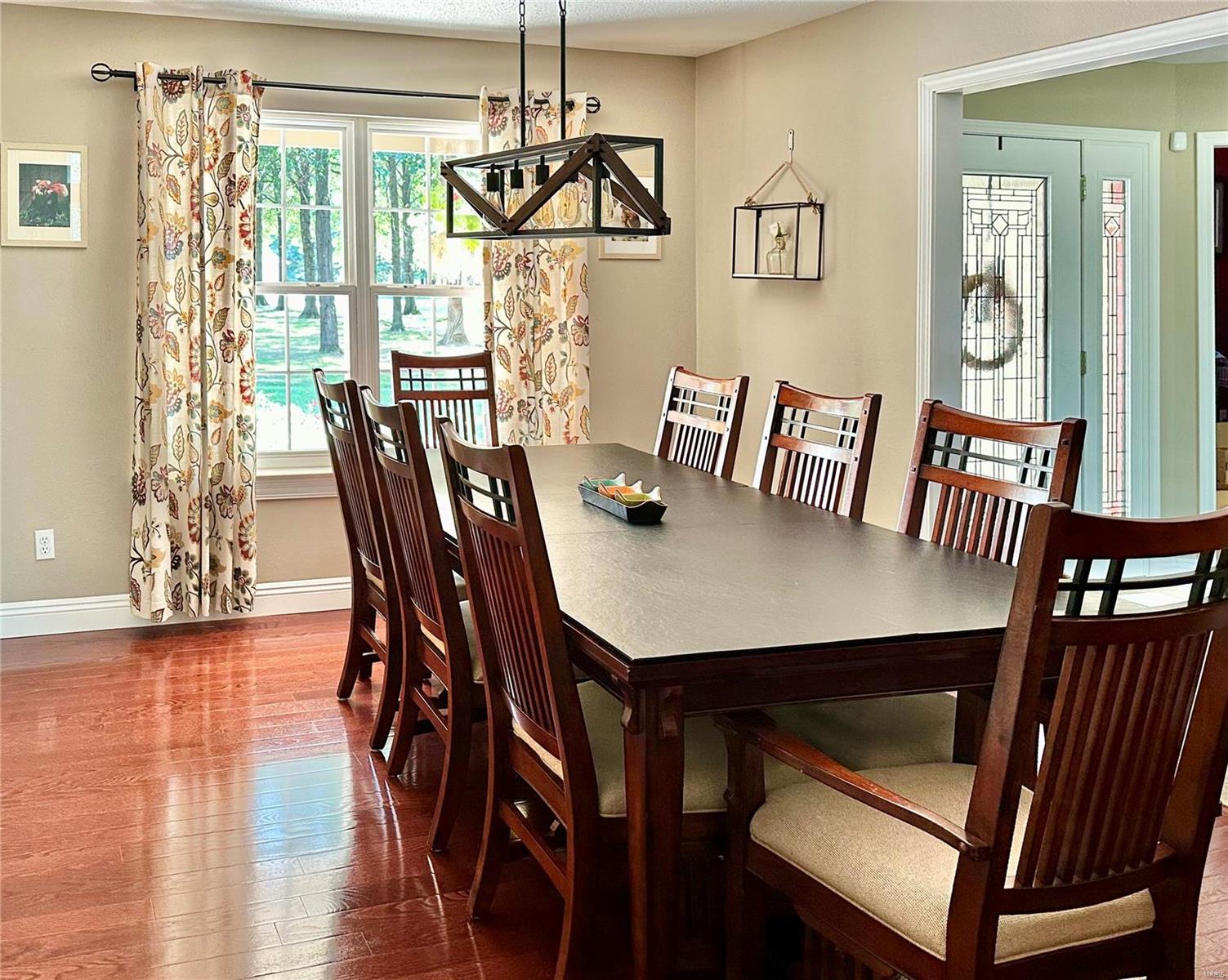 8537 Greenbriar