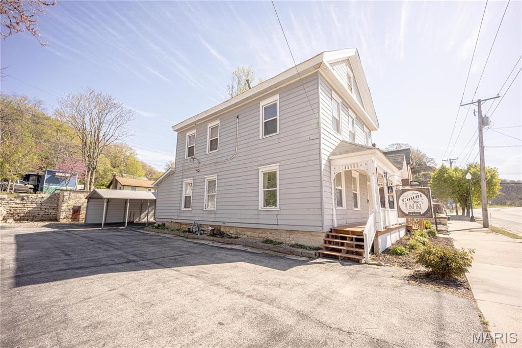 412 E Main Street