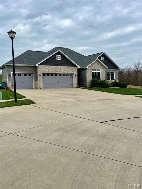7001 Windstar Court