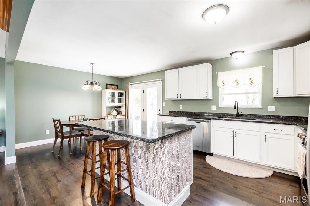 106 Parkview Court