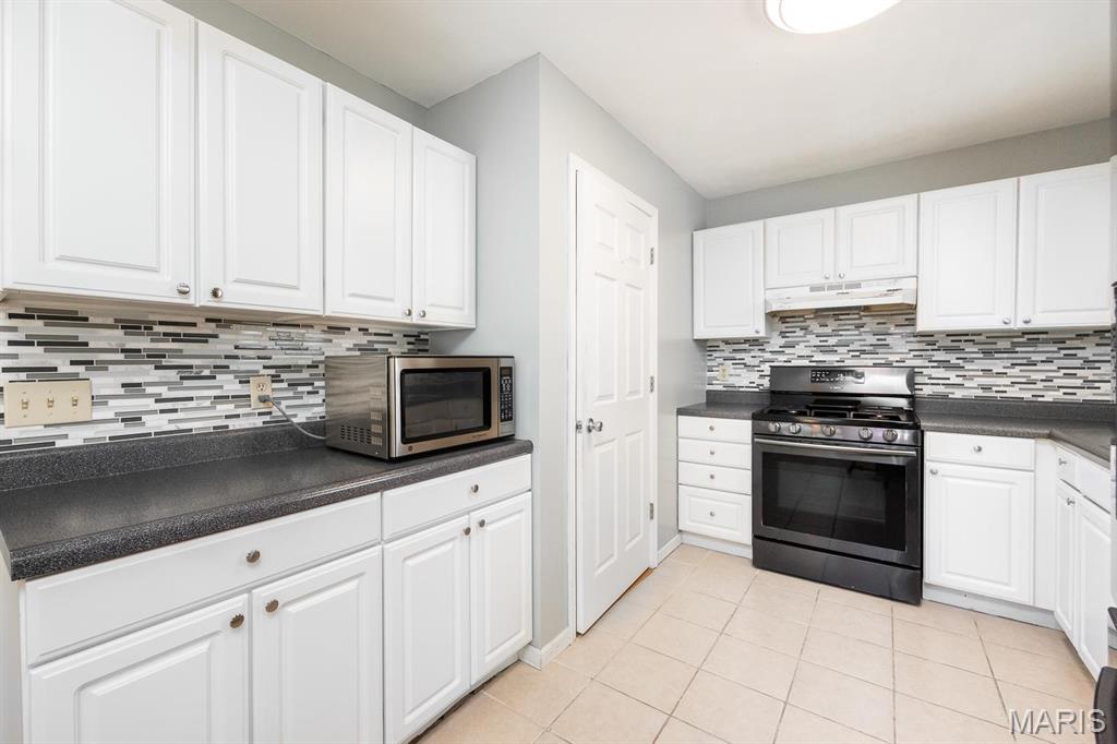 2504 Richland Prairie Boulevard