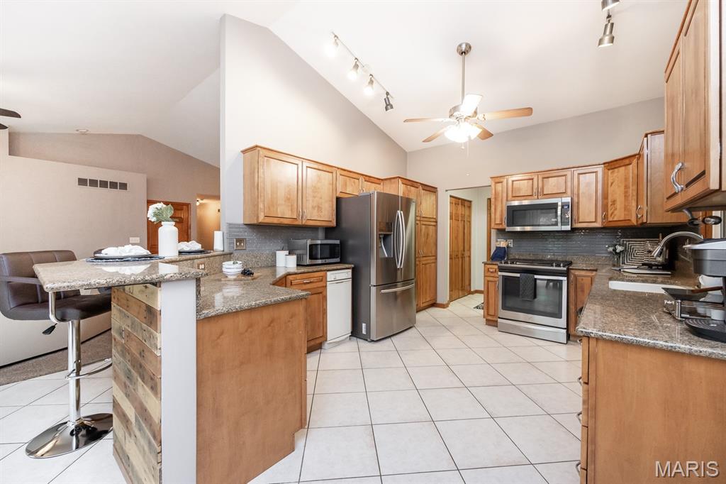 17 Cedar Mill