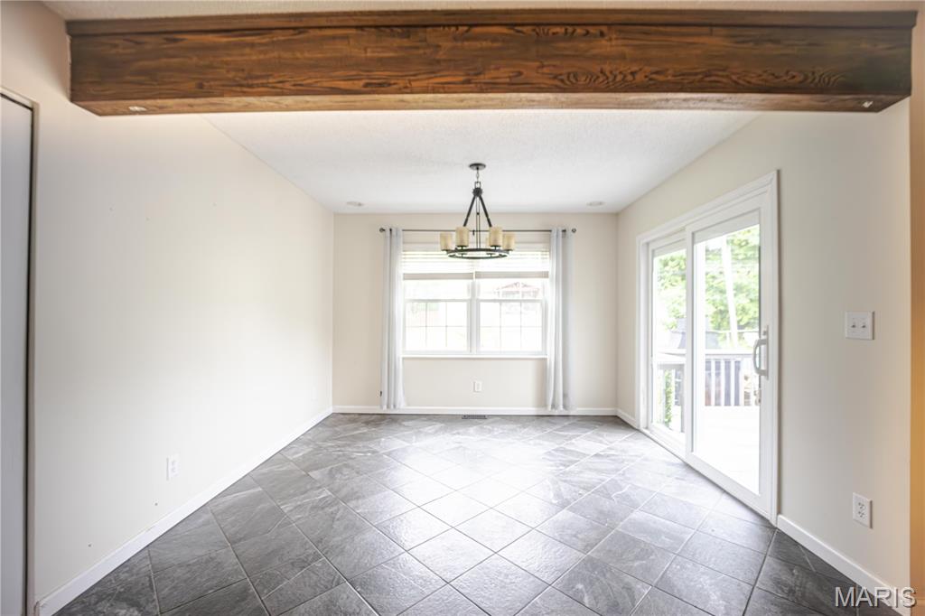 4707 Snow White Terrace