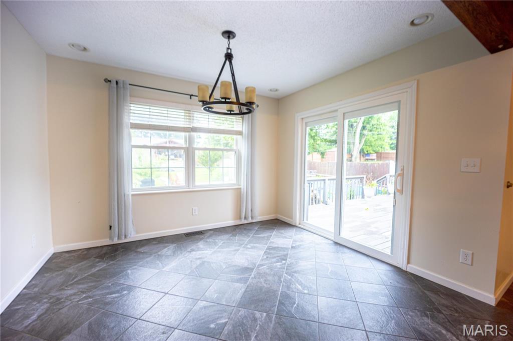 4707 Snow White Terrace