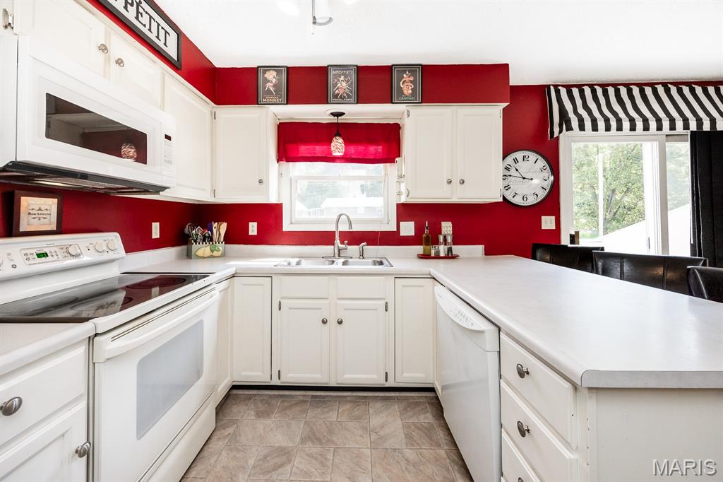 300 Pine Lake Road Unit: 7