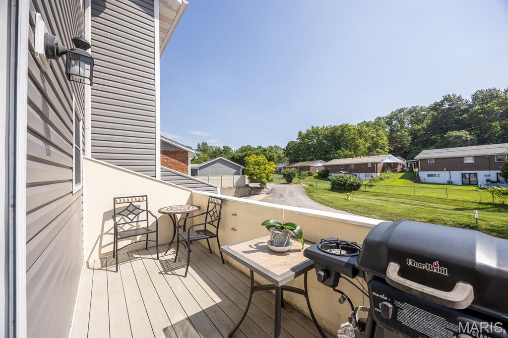 300 Pine Lake Road Unit: 7