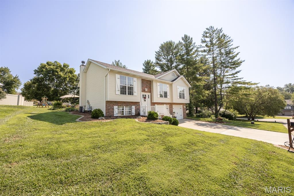 78 Englewood Drive