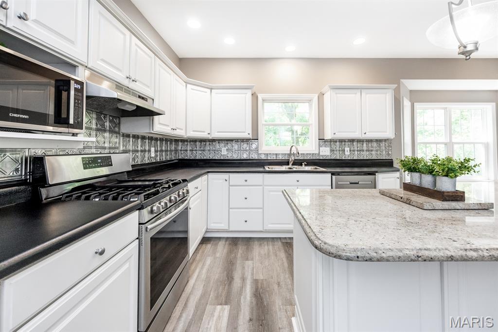 3 Wedgewood Court