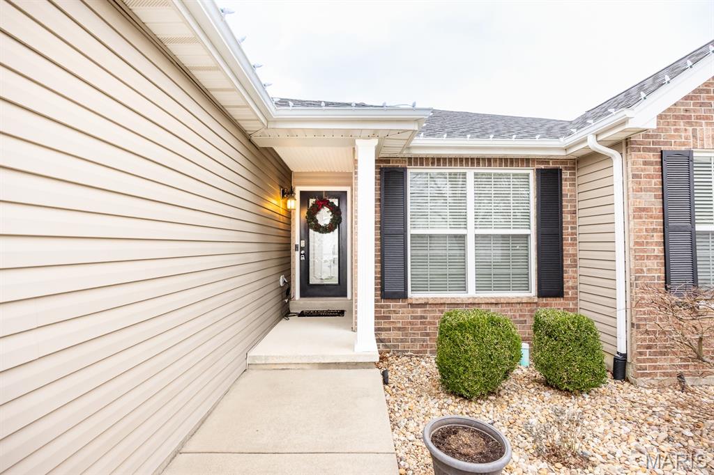 6904 Arbor Cove Drive