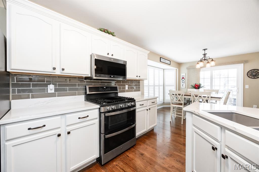 6904 Arbor Cove Drive