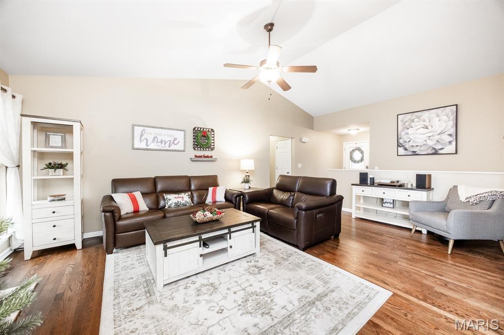 6904 Arbor Cove Drive