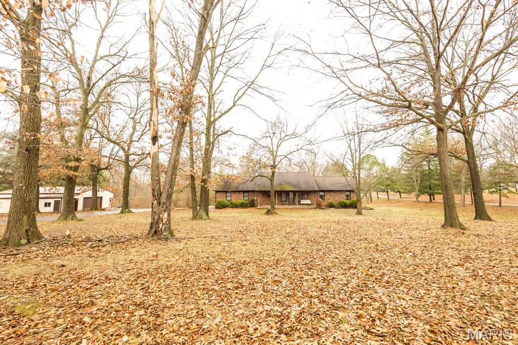6806 Ivy Lane