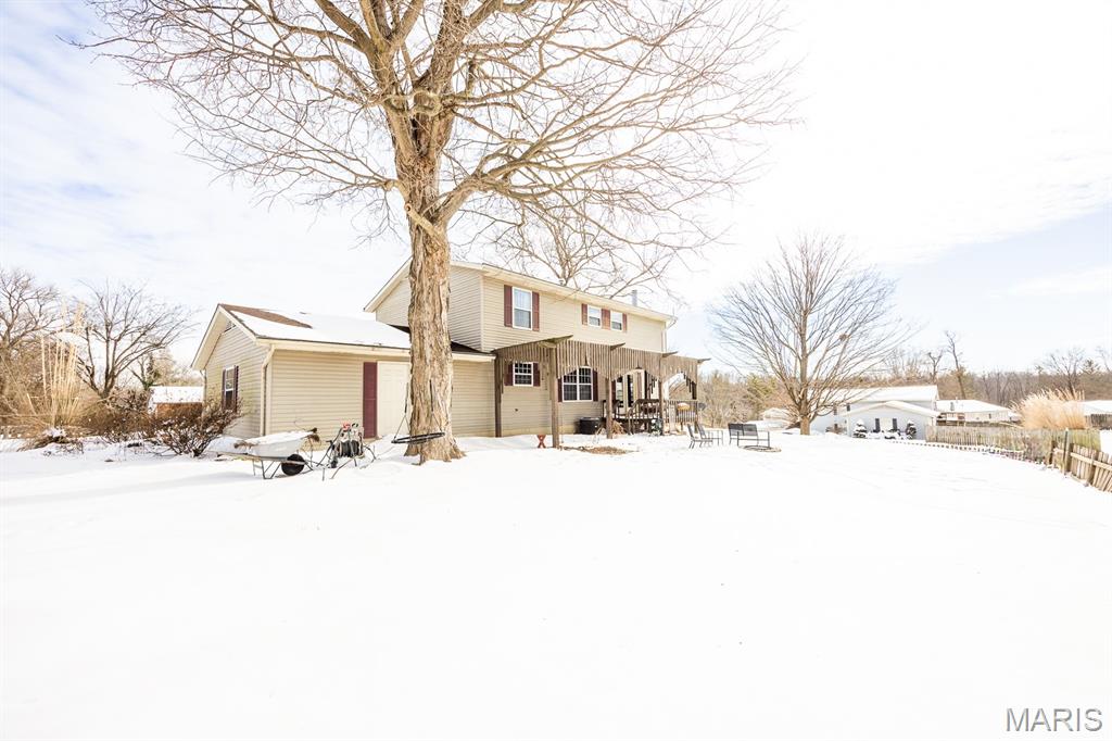 4800 Brecht Lane