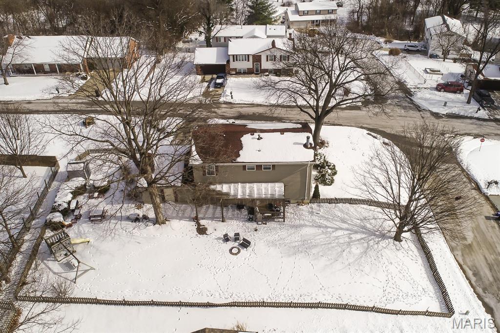 4800 Brecht Lane