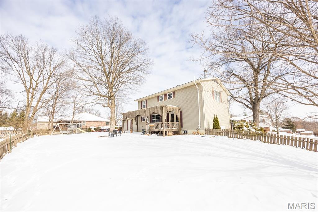 4800 Brecht Lane