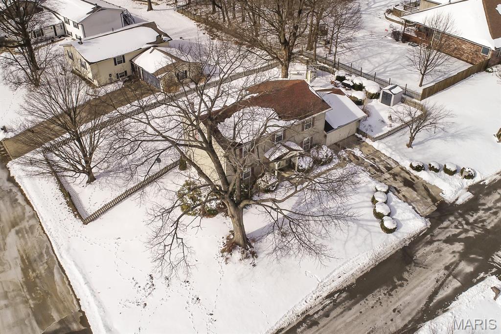 4800 Brecht Lane
