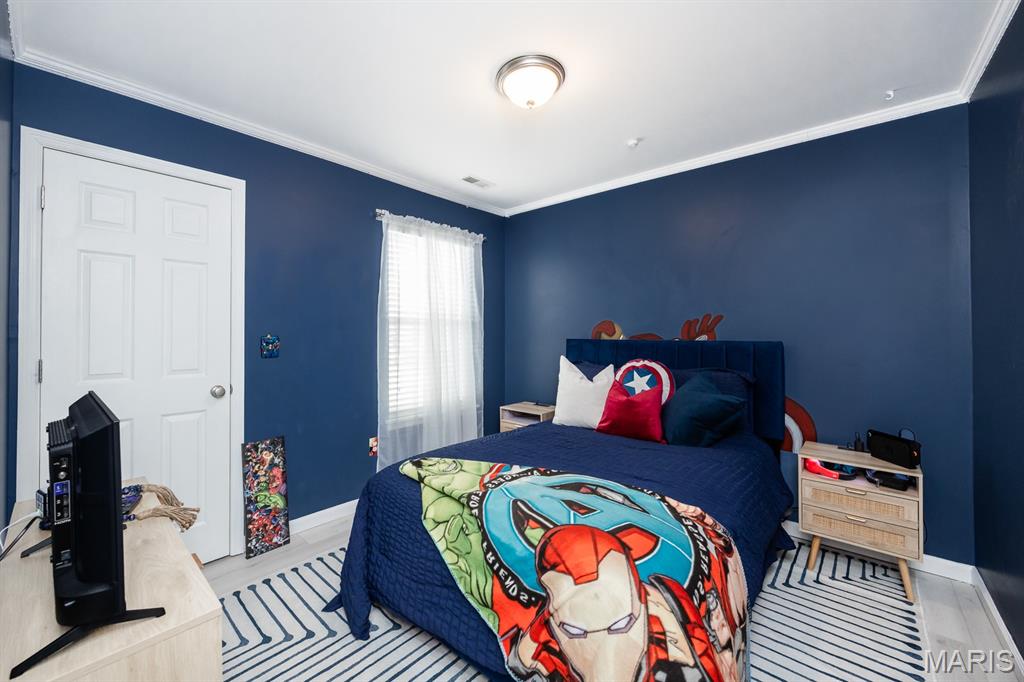 846 Harbor Woods Drive