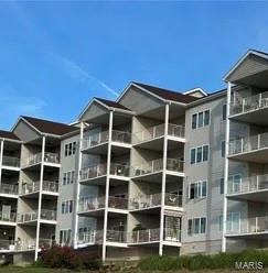 401 Timber Ridge Drive Unit: 13