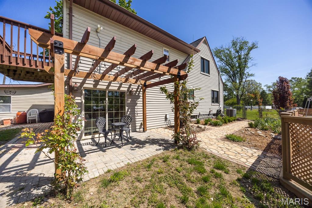 20 Green Oaks