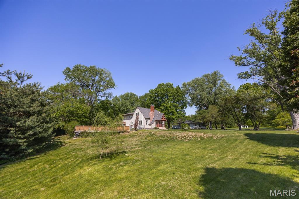 20 Green Oaks