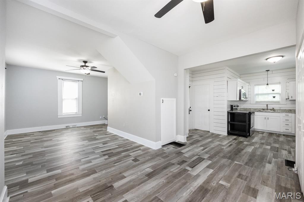 105 Karl Place