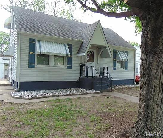 129 Whitelaw Avenue