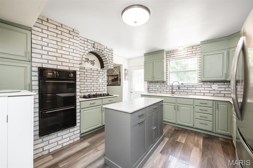 41 Highwood Road